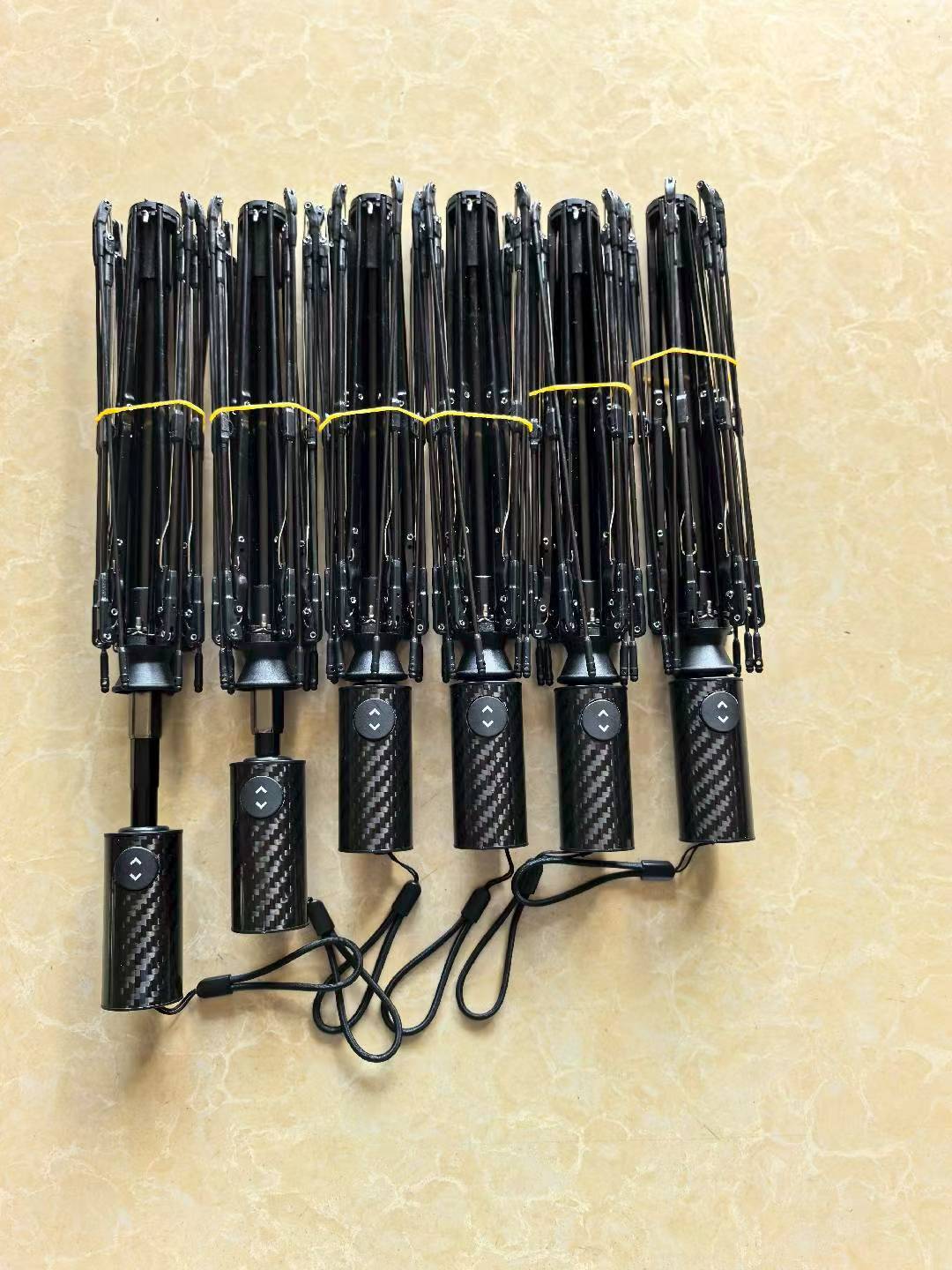 自动开收雨伞架成组摆放与批量采购实拍